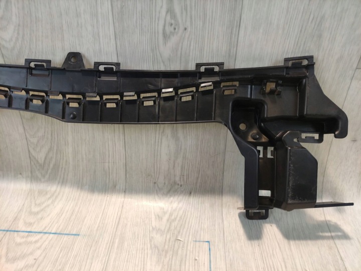 MERCEDES-BENZ C CLASSE W206 POUTRE PARE-CHOCS ARRIÈRE A2068856500