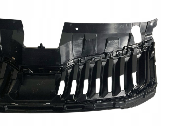 CALANDRE GRILLE SKODA OCTAVIA III/3 LIFT 5E0853343