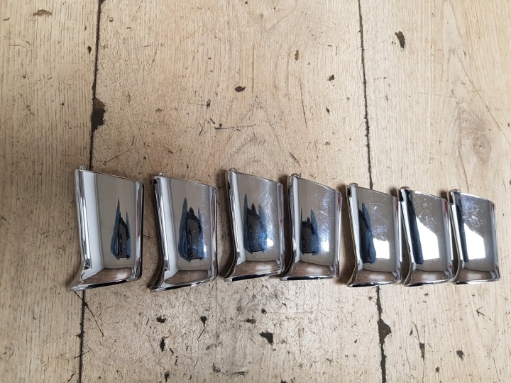 POIGNÉE FIXATION CLIGNOTANT ARRIÈRE HARLEY DAVIDSON DYNA SOFTAIL