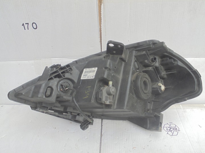PROJECTEUR GAUCHE DROIT PHARE NISSAN TIDA 26060EM00A 26010EM00A SLASK ENSEMBLE