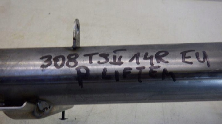 PEUGEOT 308 T9 POUTRE CHÂSSIS TABLEAU DE BORD CONSOLES 96775382ZD