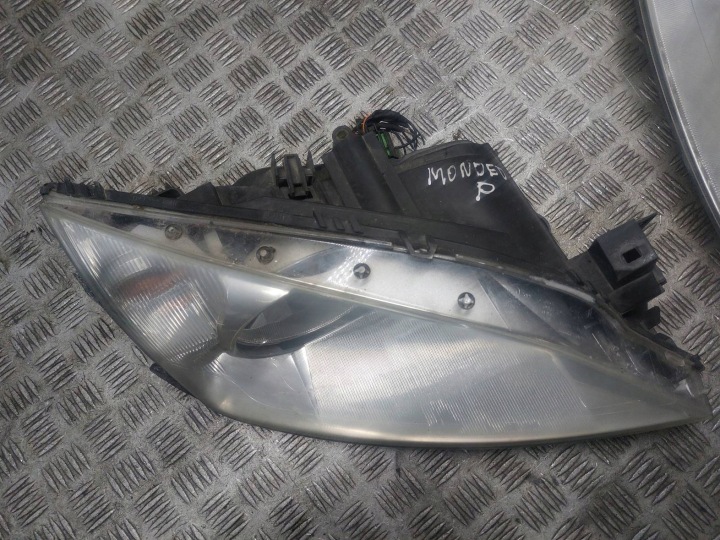 PHARE GAUCHE AVANT DROIT AVANT FORD MONDEO MK3 LIFT 1S71-13006-SE
