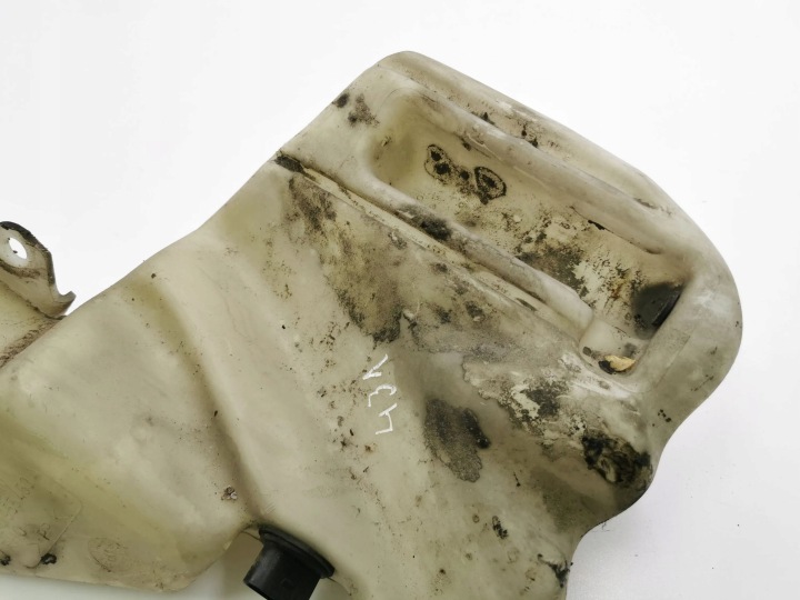 AUDI A6 S6 C5 4B 2000 RÉSERVOIRS LIQUIDE VERS LAVE-GLACES