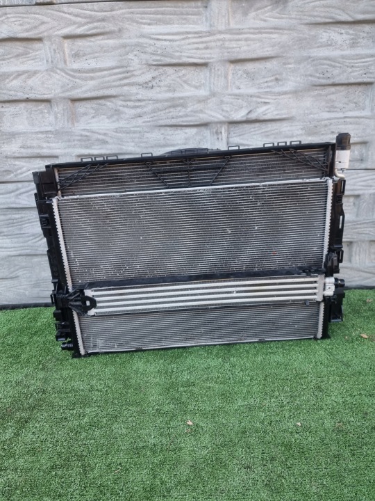 MERCEDES GT GTC W190 AMG 22R RADIATEURS VENTILATEUR A0999061901 A1905004500