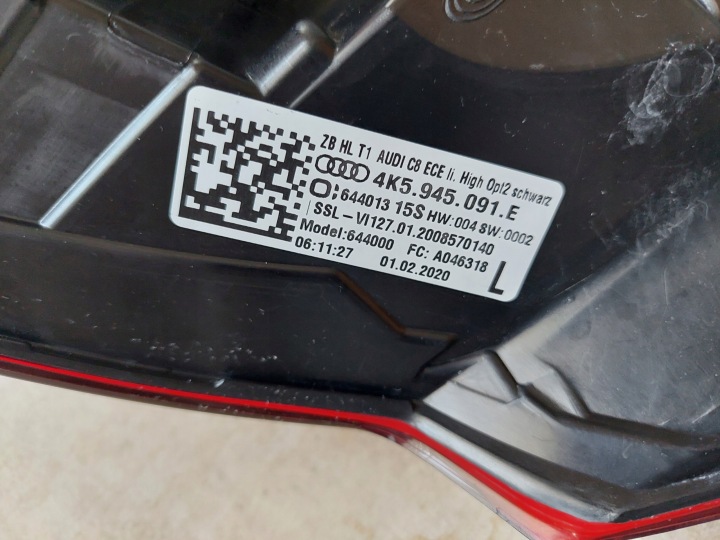PHARE ARRIÈRE GAUCHE COMPLET LED AUDI A6 C8 4K5