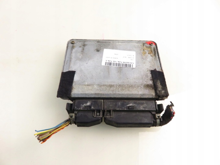 CONTRÔLEUR VW GOLF IV (1J1) 1.9 SDI AGP 038906013 0281001759
