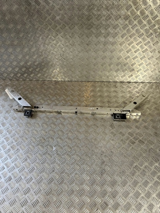 VOLVO XC90 SUPPORT PANNEAU AVANT 31688773