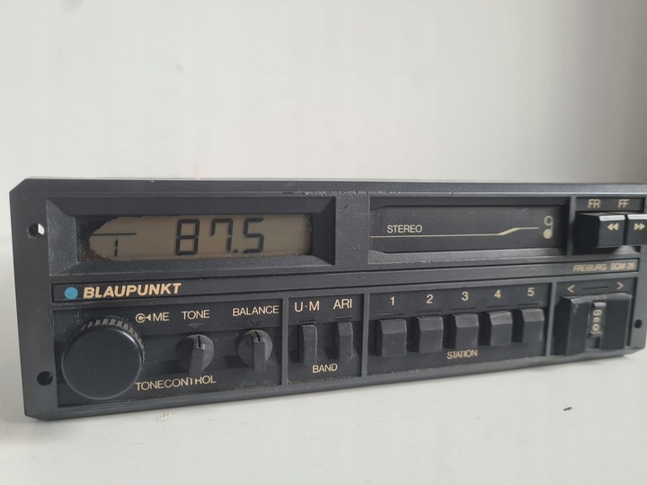 RADIO BLAUPUNKT FREIBURG SQM26 MERCEDES W202 W208 W210 SLK CLK 190 W124 