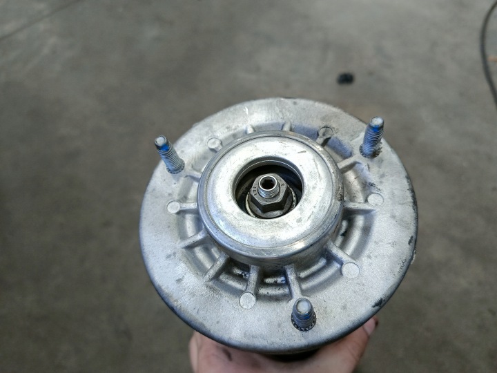 AMORTISSEUR ARRIÈRE GAUCHE VDC BMW 6878103 8 G14 G15