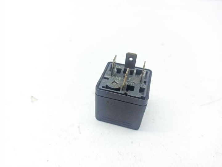 RELAIS AUDI 0332014451 1.0L GASOLINE 85KW 2024