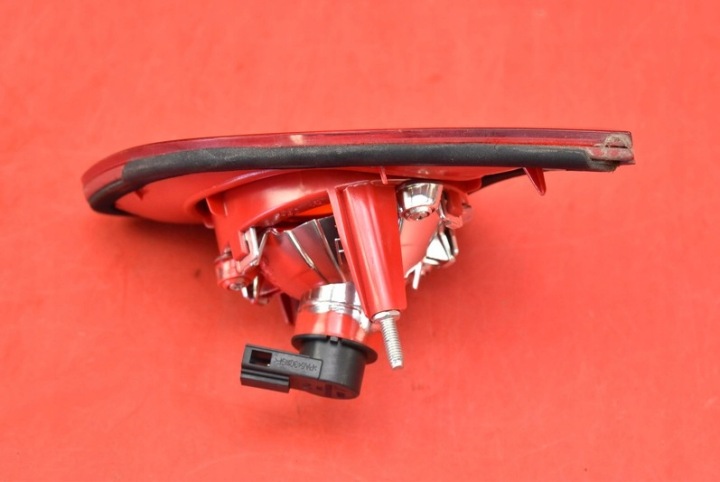PHARE ARRIÈRE VW PASSAT B6 06- 3C5945093E GAUCHE