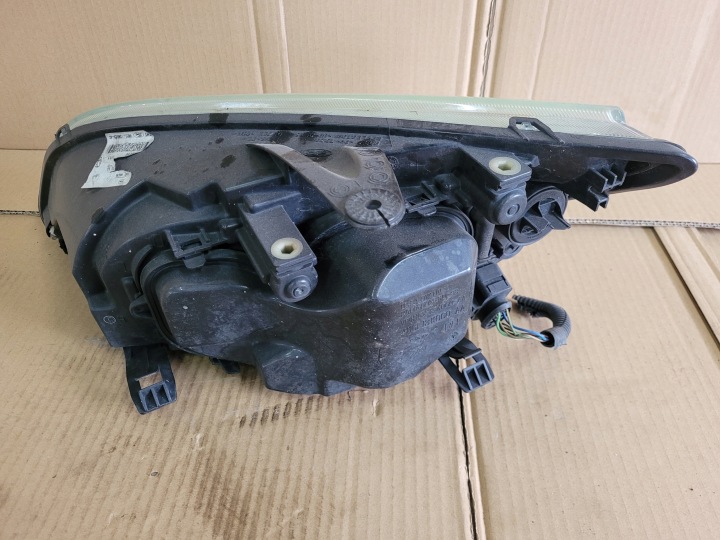 PHARE GAUCHE AVANT GAUCHE AVANT FORD FOCUS MK2 2 II EUROPE 4M51-13W030-AF