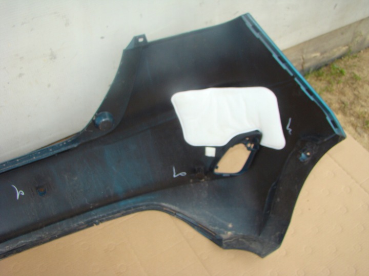 FORD FIESTA MK8 18R. PARE-CHOCS ARRIÈRE A386