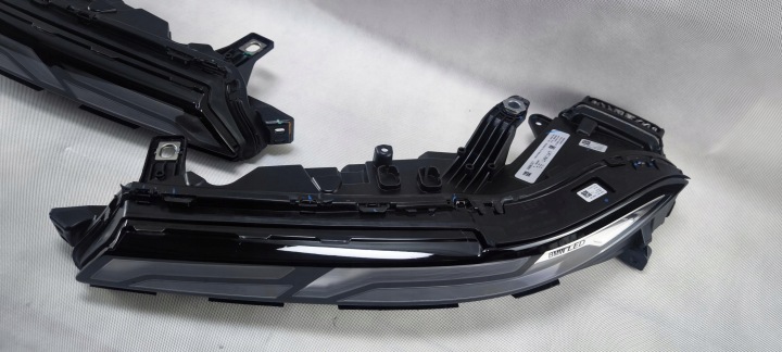 BMW X7 G70 LIFT COMPLET LED GAUCHE DROIT PROJECTEUR PHARE FJD 9880593 9880594