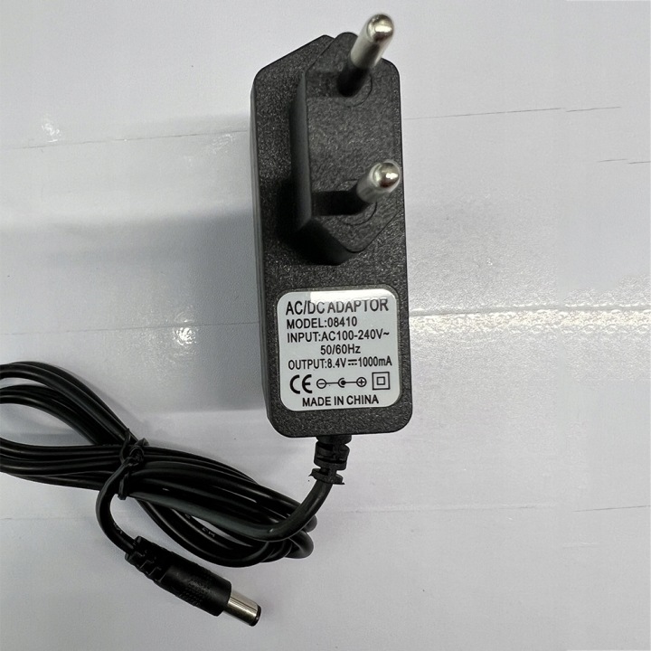 PUISSANT MANUEL ASPIRATEUR AUTOMOBILE SANS FIL R-6053 6000 PA ADMISSION 120W