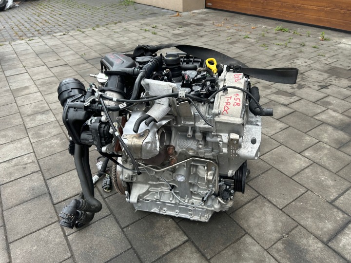 MOTEUR COMPLET VW T-ROC GOLF VIII 1.5 TSI DXD 20TYS KM