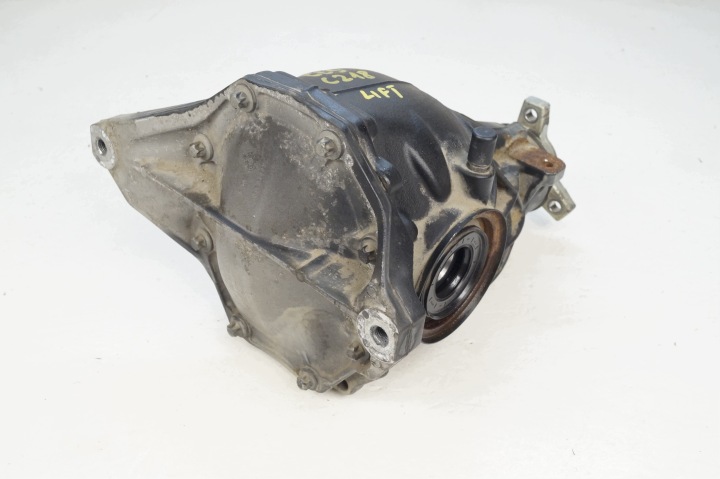 MERCEDES CLS C218 X218 LIFT 4.7 V8 4 MATIC PONT DIFFÉRENTIEL ARRIÈRE ARRIÈRE A2043510408