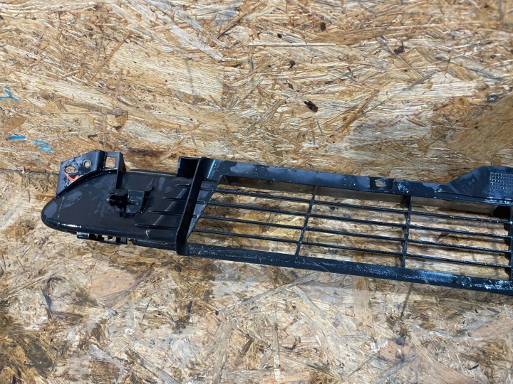 TESLA MODÈLE 3 17-23 CALANDRE GRILLE INFÉRIEURE PARE-CHOCS AVANT AVANT
