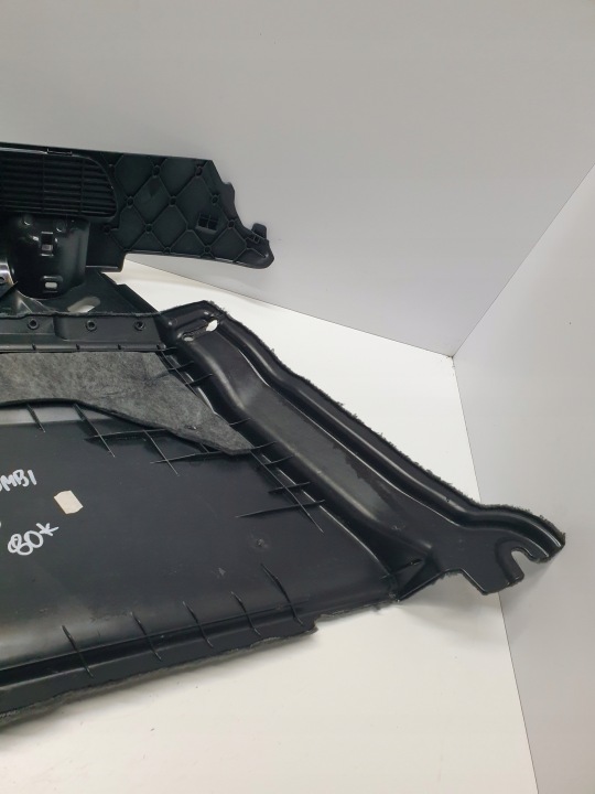 COLLECTEUR COUVERCLES DE COFFRE ARRIÈRE DROIT ARRIÈRE DROIT AUDI A6 C7 4G9863880