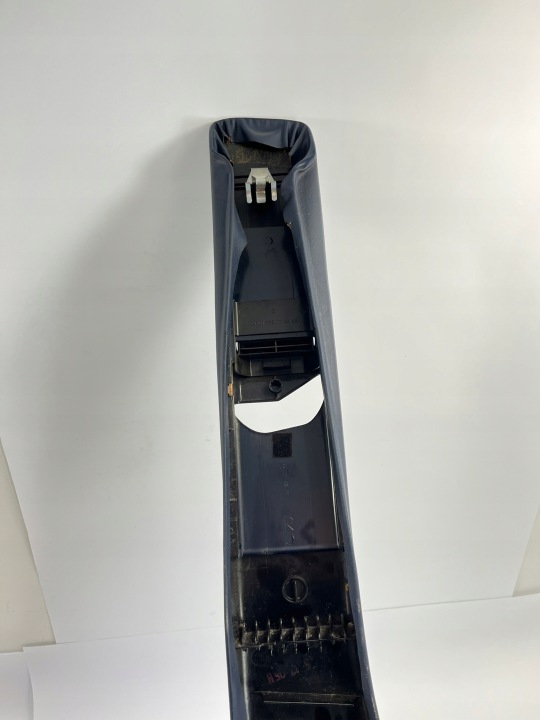 PROTECTION BRODERIE CALANDRE MONTANTS B DROITE NIEBIESK MERCEDES W124 1246923689