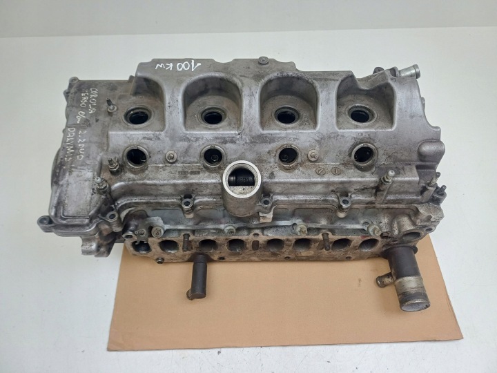 2006 TOYOTA COROLLA VERSO AR10 CULASSE MOTEUR 6102813