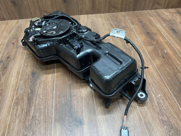 RÉSERVOIR POMPE ADBLUE RANGE ROVER EVOQUE L551 FPLA-5J229-AC K8D2-14407-AD