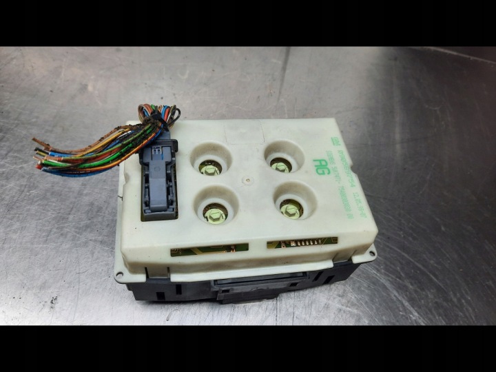 MONITEUR OPEL ZAFIRA A 1.8B 99R 090589754