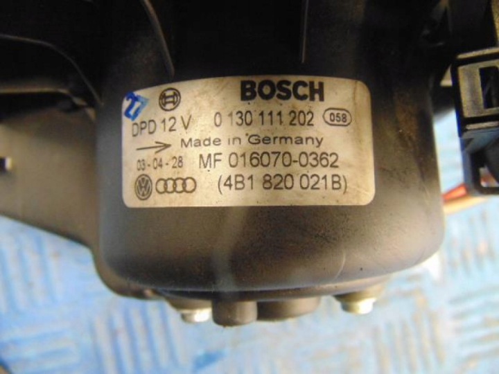 AUDI A4 B5 1.9TDI VENTILATEUR CONDUITES D'AIR 0130111202