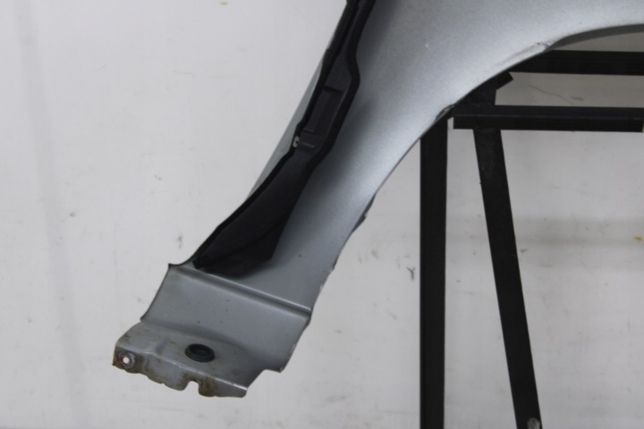 MAZDA 5 CW III 10R- AILE GAUCHE AVANT AVANT