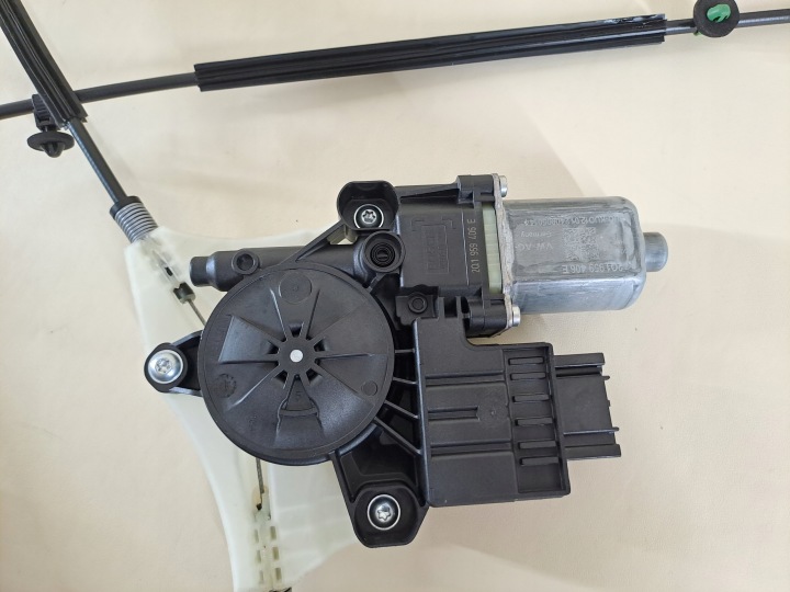 MÉCANISME MOTEUR ÉLÉVATEUR VITRES PORTES DROIT AVANT SEAT ARONA LIFT 24R