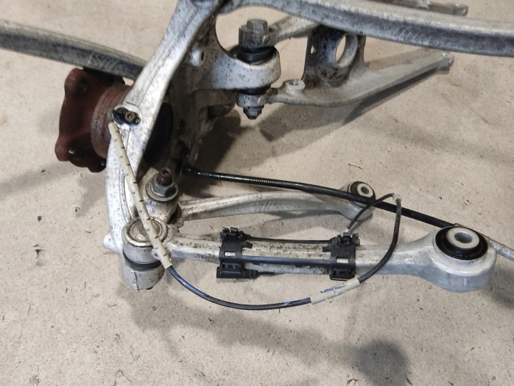 SUSPENSION ARRIÈRE COMPLET ARRIÈRE CÔTÉ DROITE BMW M2 F87 2284796
