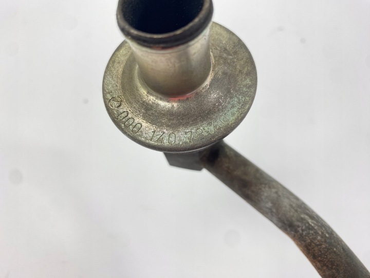 TUYAU SOUPAPE AIR SECONDAIRE EGR MERCEDES W140 C140 CL COUPÉ W124 R129