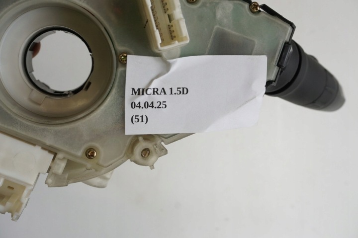 COMMUTATEUR COMPOSITE FEUX ESSUIE-GLACES MANETTES PIGNON NISSAN MICRA K12
