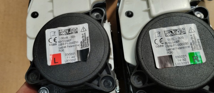 CEINTURE DE SÉCURITÉ AVANT AVANT PRESAFE GAUCHE DROIT MERCEDES V CLASSE W447