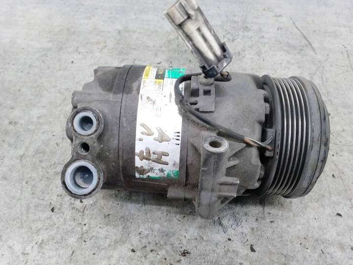 POMPE COMPRESSEUR DE CLIMATISATION OPEL ASTRA H 13124751 DELPHI 1.7 CDTI