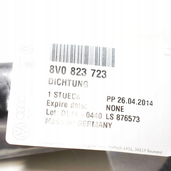 AUDI A3 CABRIO 8V CAOUTCHOUC JOINT D'ÉTANCHÉITÉ CAPOTS 8V0823723 2017 ORIGINALE