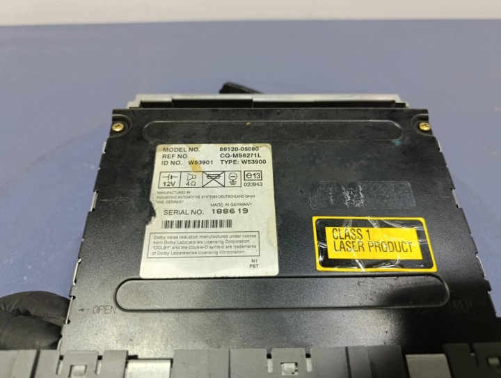 TOYOTA AVENSIS II T25 02-06 RADIO CD CASSETTE D'USINE 86120-05080