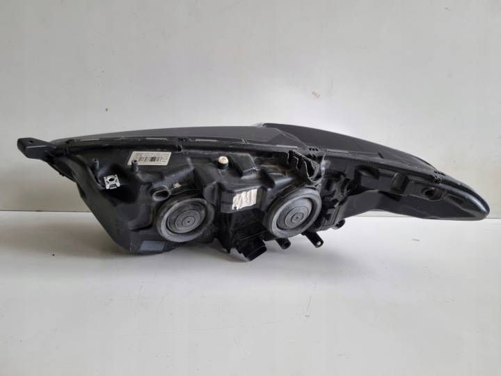 PHARE DROIT AVANT AVANT FORD MONDEO MK5 ORDINAIRE