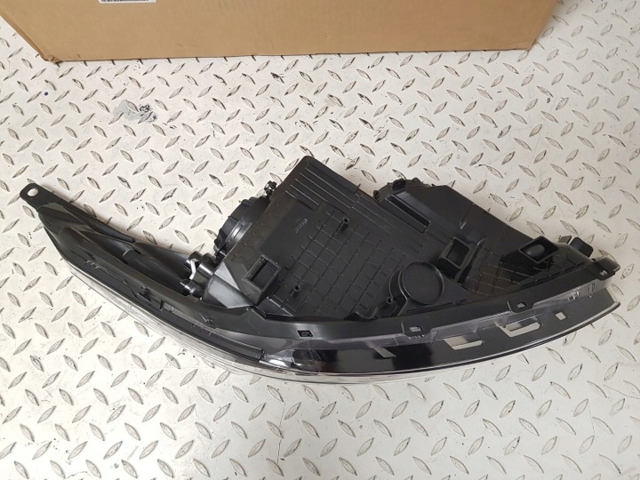 NEUF ORIGINALE PHARE GAUCHE AVANT AVANT KIA CEED 2 II 12-18 PROJECTEUR EUROPE