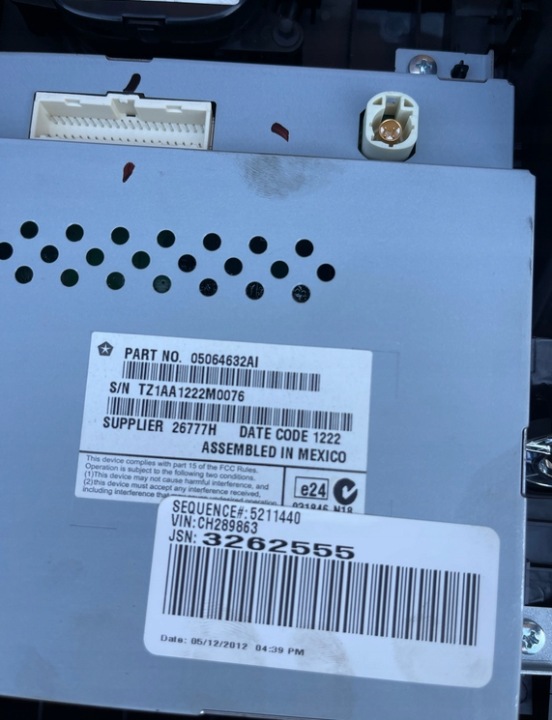 CHRYSLER 300C II THEMA MONITEUR ÉCRAN CHÂSSIS NAVIGATION GPS 05064632AI