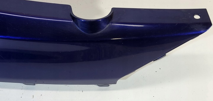 QUEUE PLASTIQUE 47321-14G00 SUZUKI BURGMAN 400 K3 K4 K5 2003-2006R