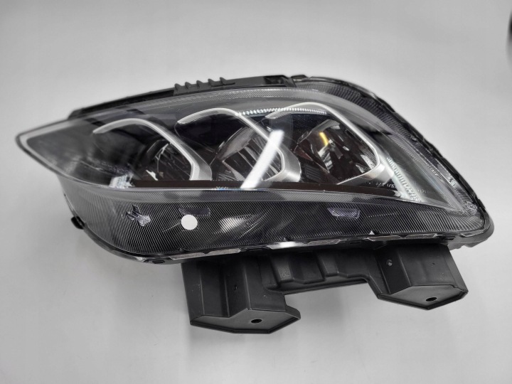 HYUNDAI KONA LIFT 20-22 PROJECTEUR COMPLET LED PHARE AVANT DROITE 92102J9600