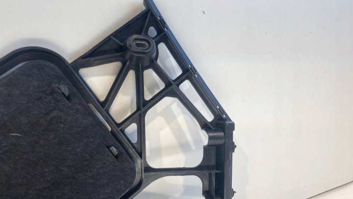 MERCEDES GLE W167 GLISSIÈRE FIXATION PARE-CHOCS GAUCHE ARRIÈRE A1678804100