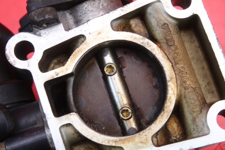 PAPILLON DES GAZ 0280750117 NISSAN MICRA K11 1.0 16V 02R