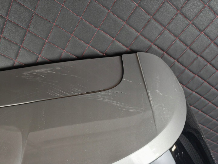 KIA CARNIVAL IV 20-23 COUVERCLES DE COFFRE ARRIÈRE ARRIÈRE