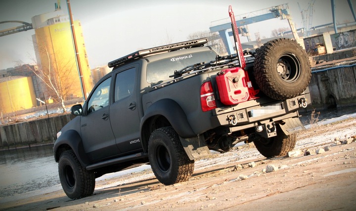 MALETERO OFFROAD DE TECHO TOYOTA HILUX VIGO MORE4X4 