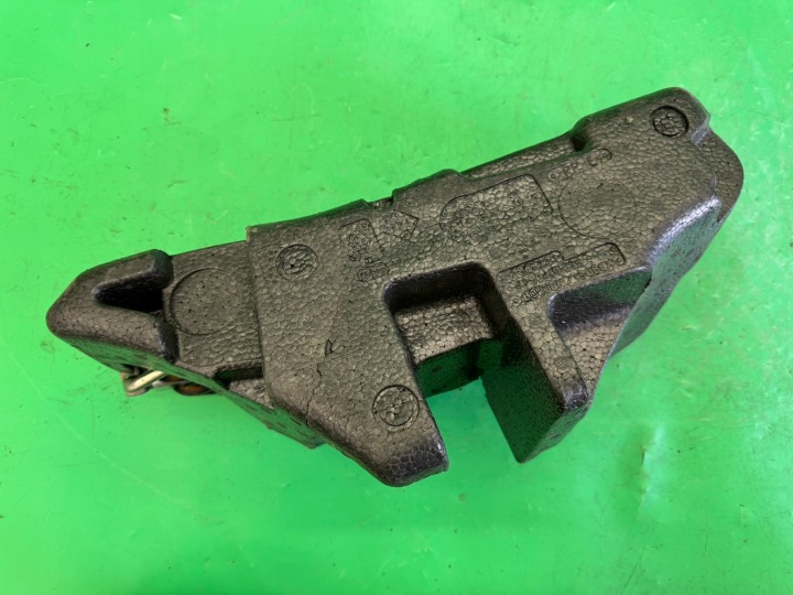 INSERT ROUES DE RÉSERVE CRIC CLÉ POLYSTYRÈNE OREILLE RENAULT MEGANE 3 III 08-