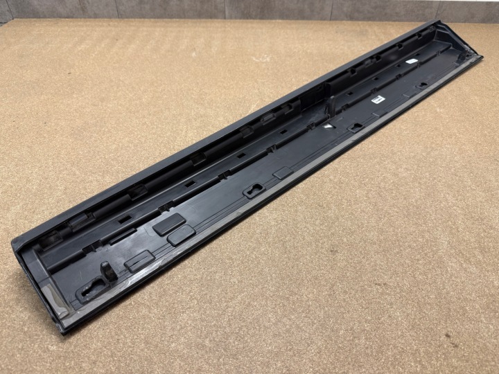 AUDI Q5 80A MOULURE PORTES GAUCHE DROIT AVANT 80A853960B 80A853959B CODE LY9B