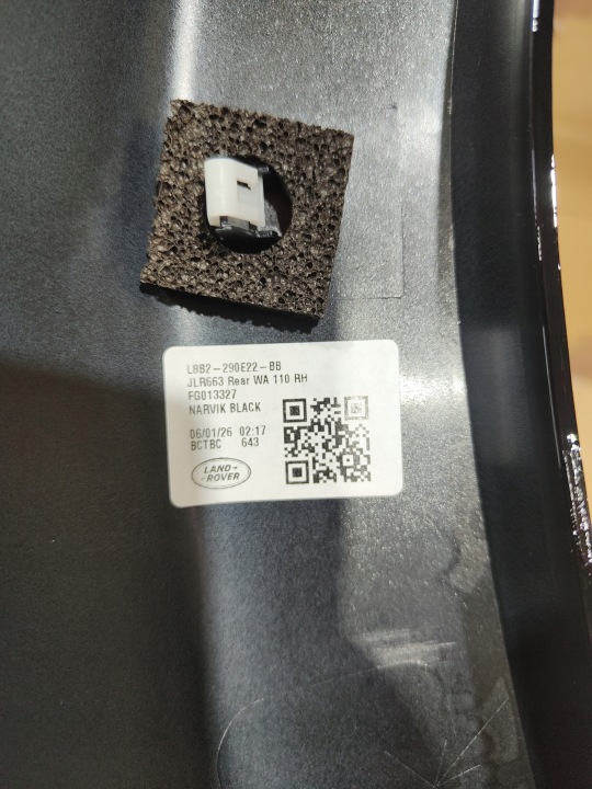 LAND ROVER DEFENDER L663 MOULURE GARDE-BOUE DROIT ARRIÈRE NEUF ORIGINAL