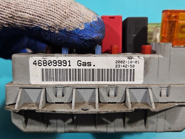 ORDINATEUR CONTRÔLEUR MOTEUR 0261207490 FIAT ALBEA 1.2 16V